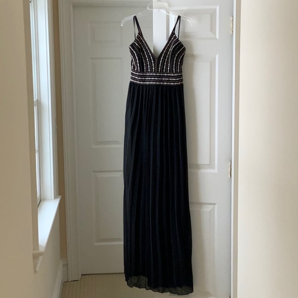 Lulus dress, Size XL, long black with gold beads